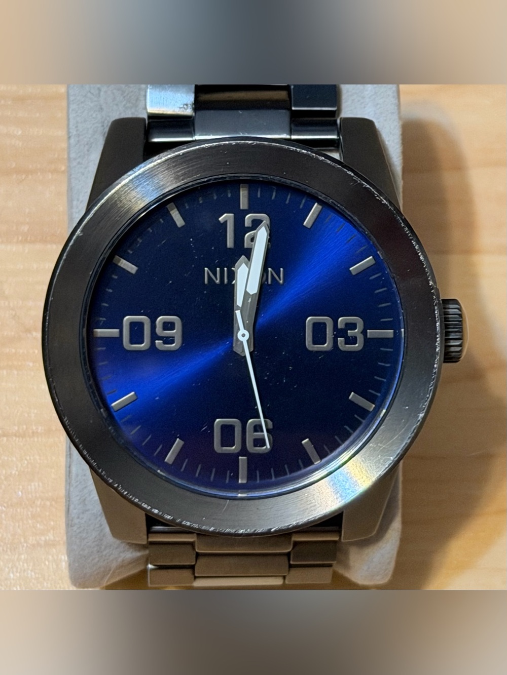 Nixon The Corporal Take Charge Gunmetal Blue Stainless Men's Analog Watch RUNS